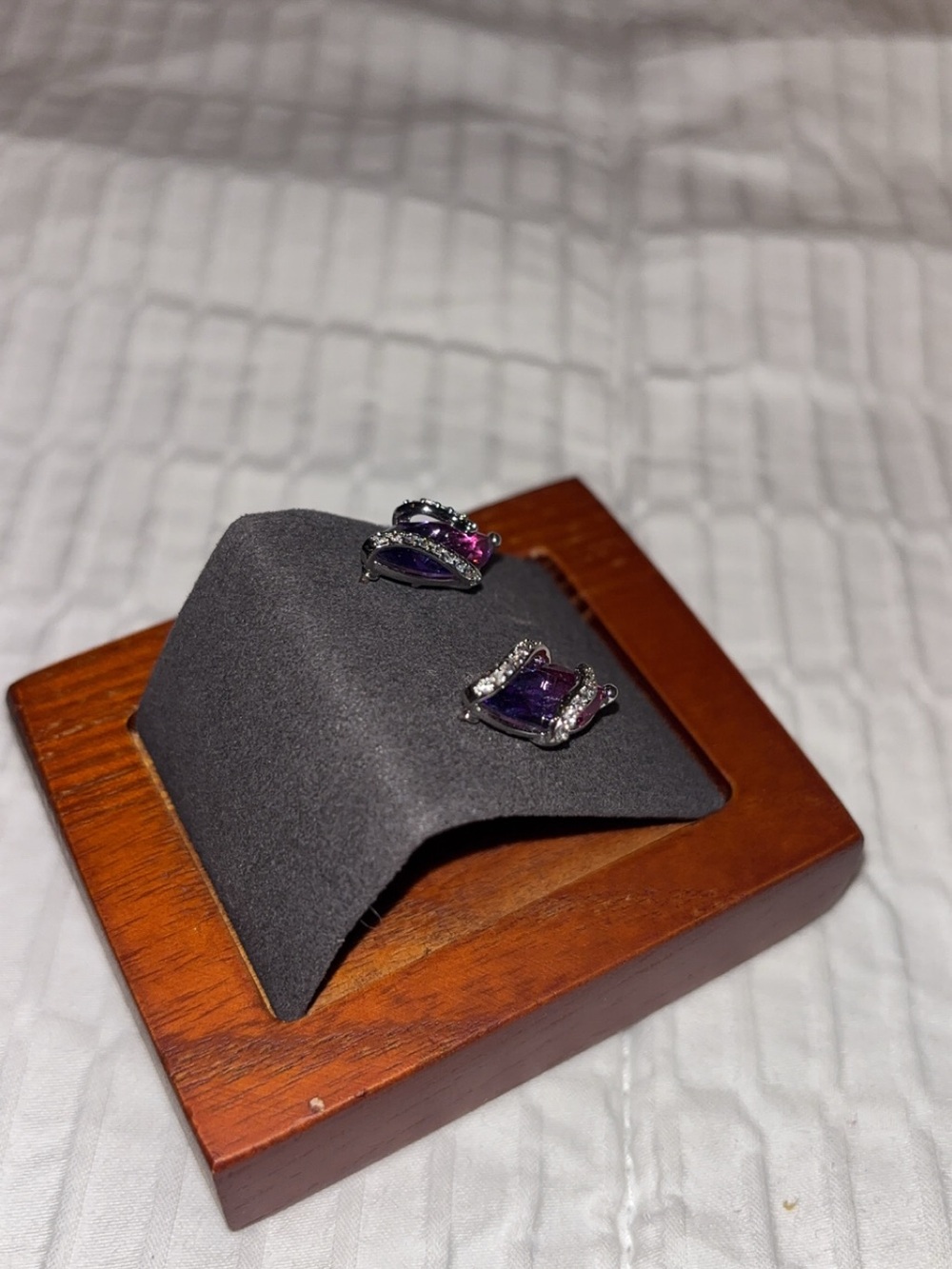 Purple Crystal Leaf Stud Earrings - Picture 5 of 5